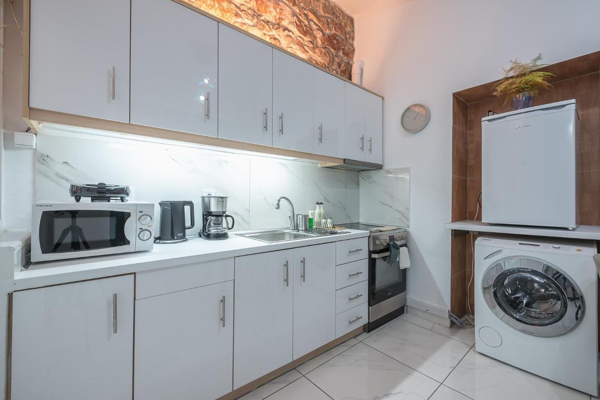 Contemporary Apartment 200M From Acropolis 100Mbps Netflix Athens Exterior photo